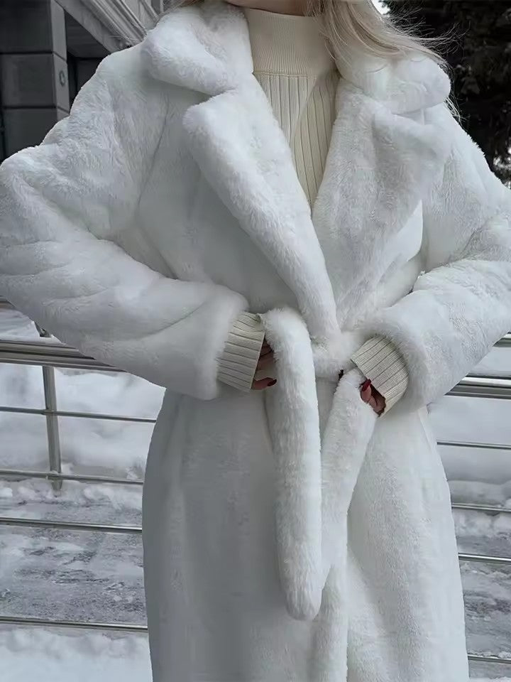 Damen Eleganter, gefütterter Wintermantel mit breitem Revers Drune
