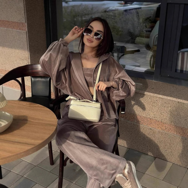 Damen modisches Velours-Loungewear-Set mit cropped Oberteil und bequemer Hose Drune