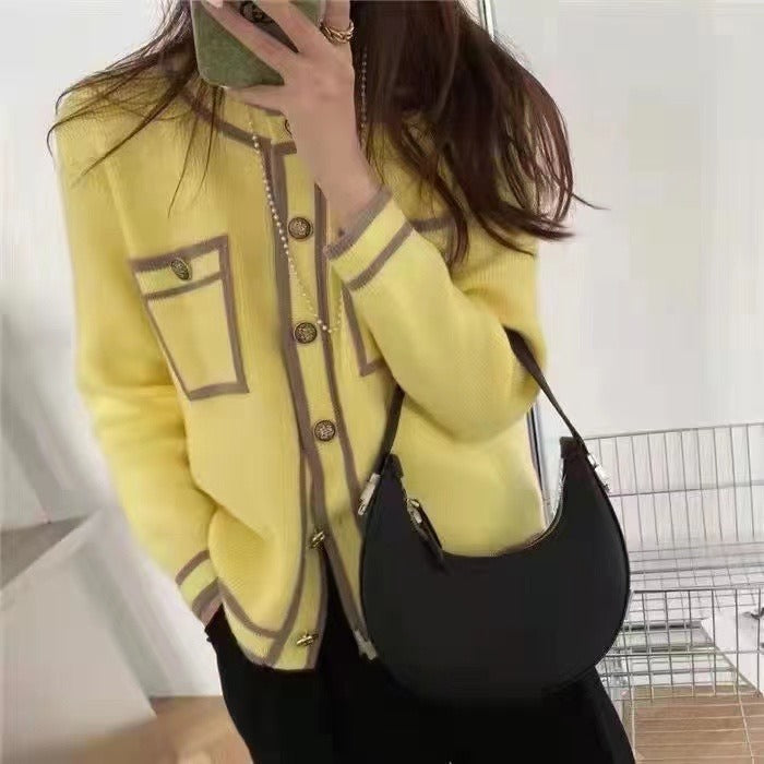 Damen Strickjacke mit Taschen und kontrastierenden Knopfdetails Drune