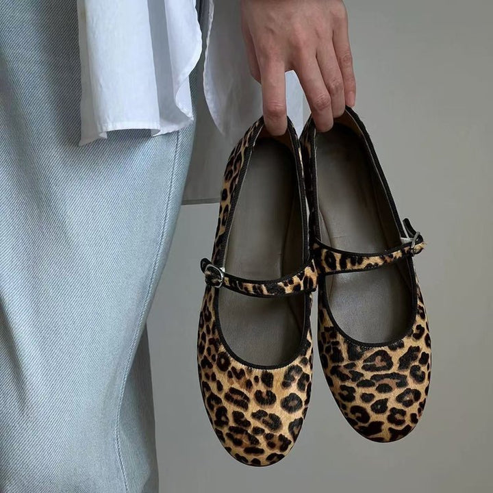 Damen Ballerinas mit modischem Leopardenmuster und praktischem Riemchen Drune