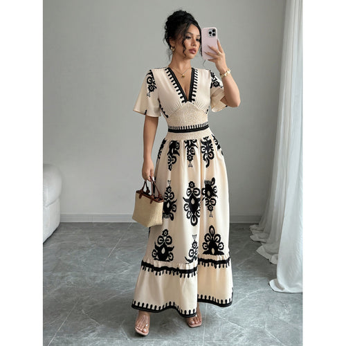Damen Maxikleid mit einzigartiger Stickerei und Rüschen Drune
