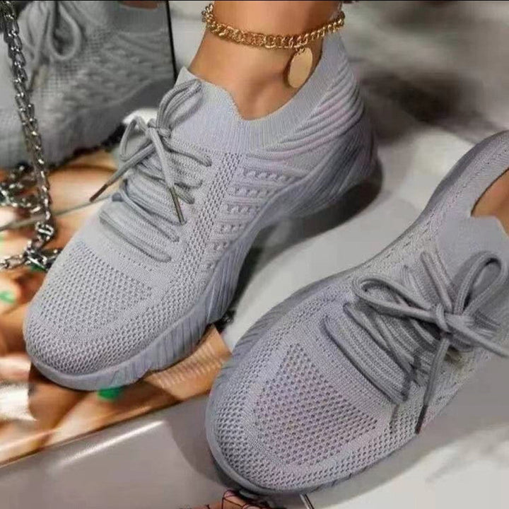 Damen Atmungsaktive Freizeitschuhe mit rutschfester Sohle und elastischen Einsätzen Drune