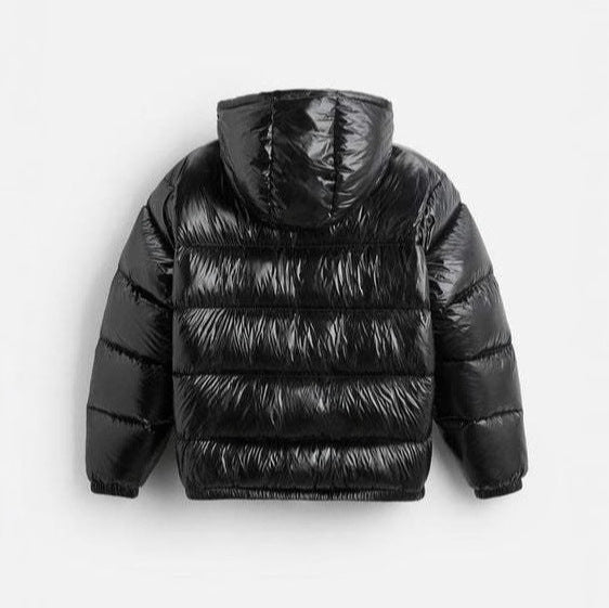 Damen nan glänzende Steppjacke mit Kapuze wattierter Thermofüllung und geradem Komfortschnitt Drune