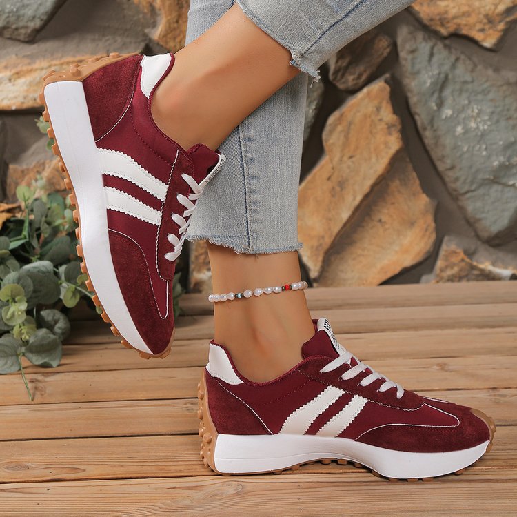 Damen nan retro-inspirierte Plateausneaker aus Veloursleder-Optik mit profilierter Gummisohle Drune