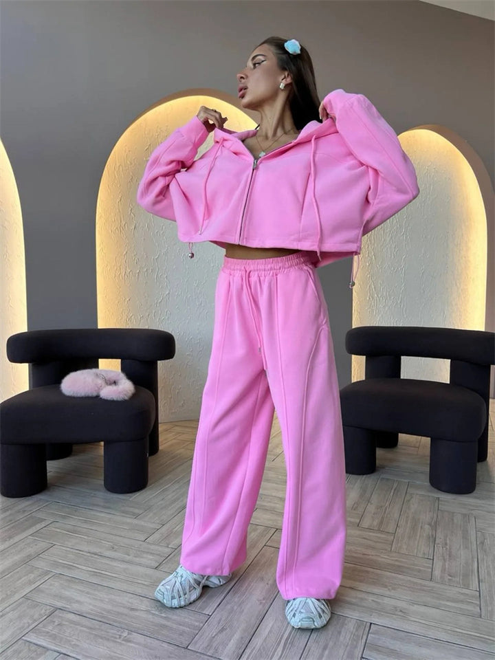 Damen Cropped Hoodie und weite Sweatpants Kombi Drune