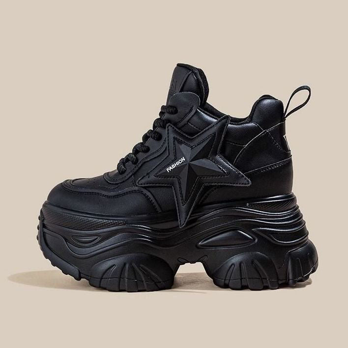 Damen Sportliche Plateau-Sneaker mit markantem Sternapplikation Drune