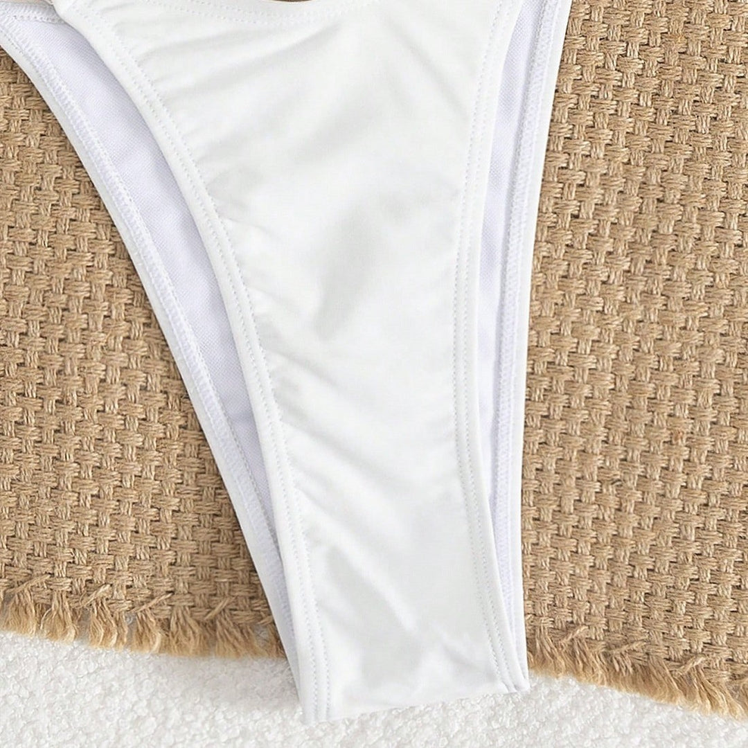Damen Triangel-Bikini mit eleganten Rüschen Drune