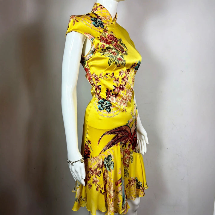 Damen Chiffonkleid mit floralen Bestickungen und asymmetrischem Saum Drune