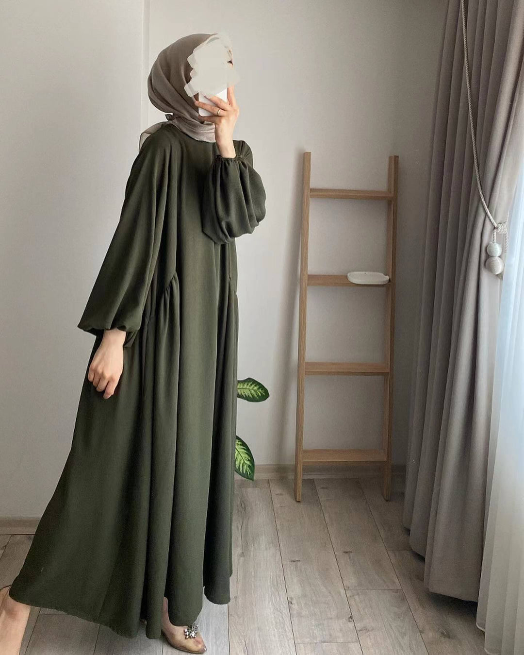 Damen elegantes Maxikleid mit voluminösen Ärmeln und fließendem Schnitt Drune