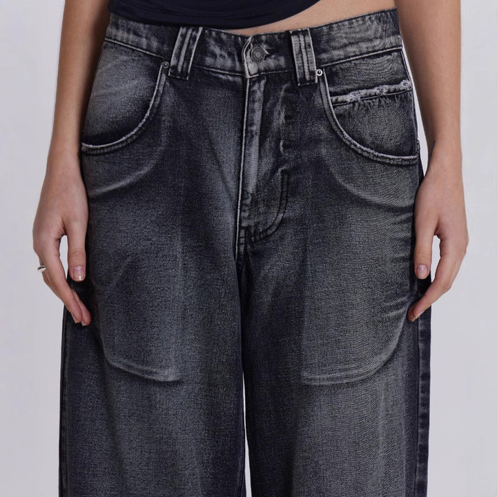 Damen weite Jeans mit kunstvollem Flügel-Design und einzigartigen Details Drune