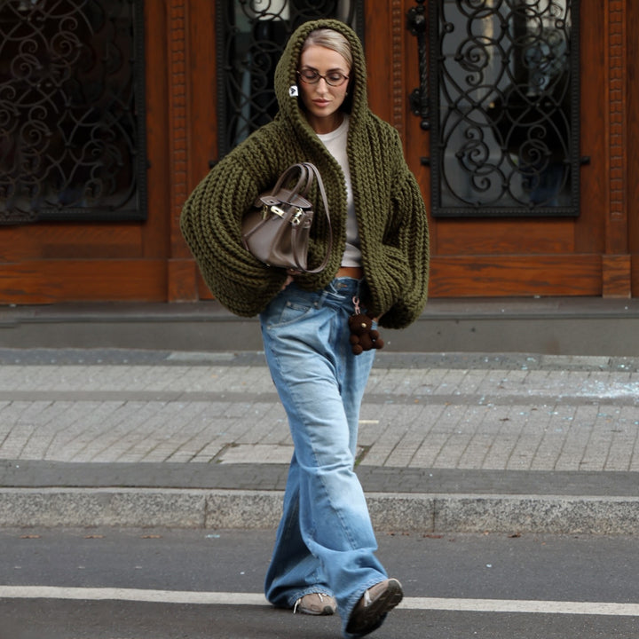 Damen Strickjacke mit oversize Schnitt und Kapuze Drune
