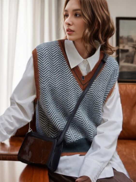 Damen Strickpullover mit V-Ausschnitt und modernem Zickzackmuster Drune