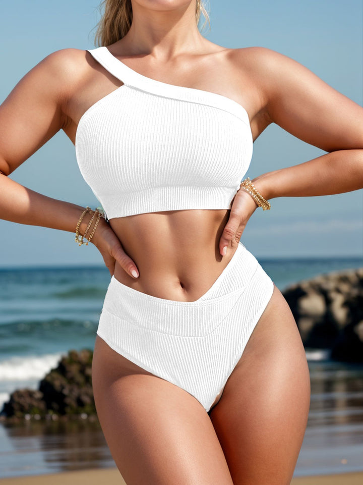 Damen Sport-Bikini mit asymmetrischem Oberteil und hohem Bund Drune