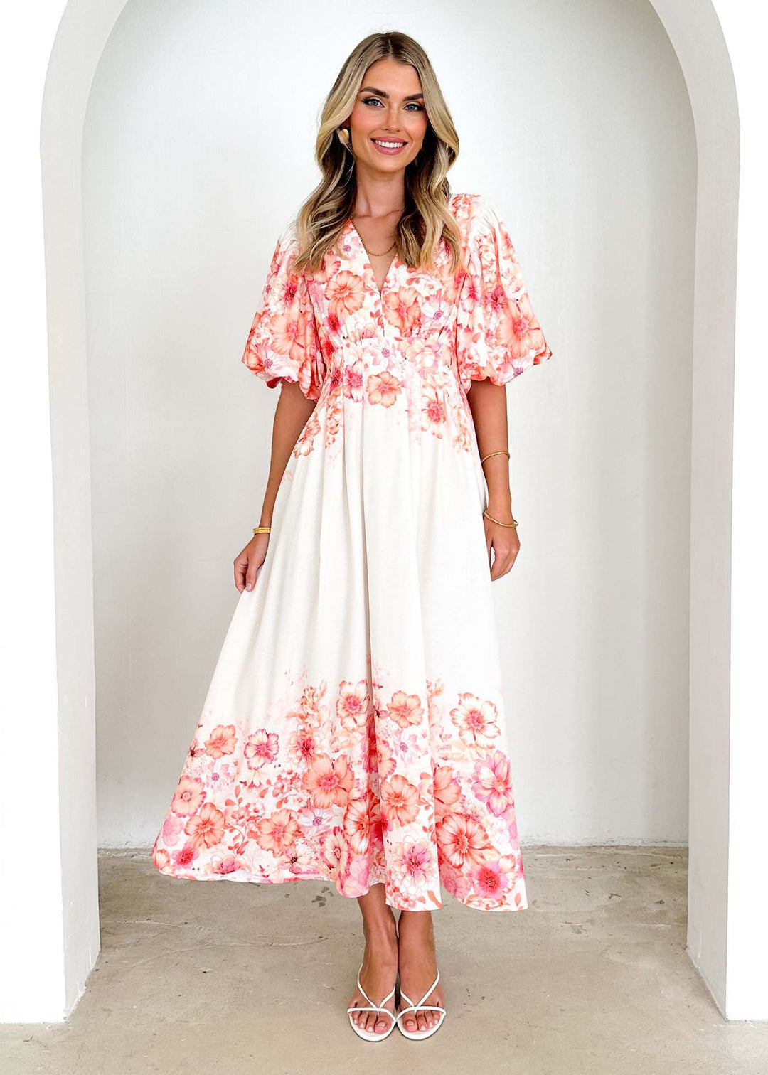 DamenMaxikleid mit voluminösen Puffärmeln und fließendem Schnitt Drune