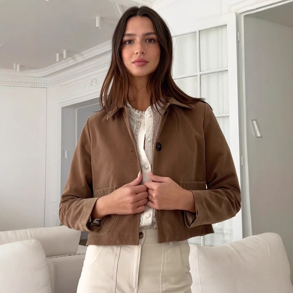 Damen modische Kurzjacke mit hochgeschlossenem Kragen und praktischen Taschen Drune