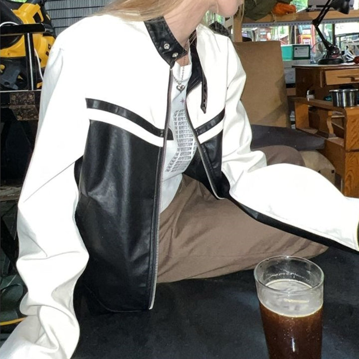Damen stylische Sportjacke mit kontrastierenden Streifen und hochgeschlossenem Kragen Drune