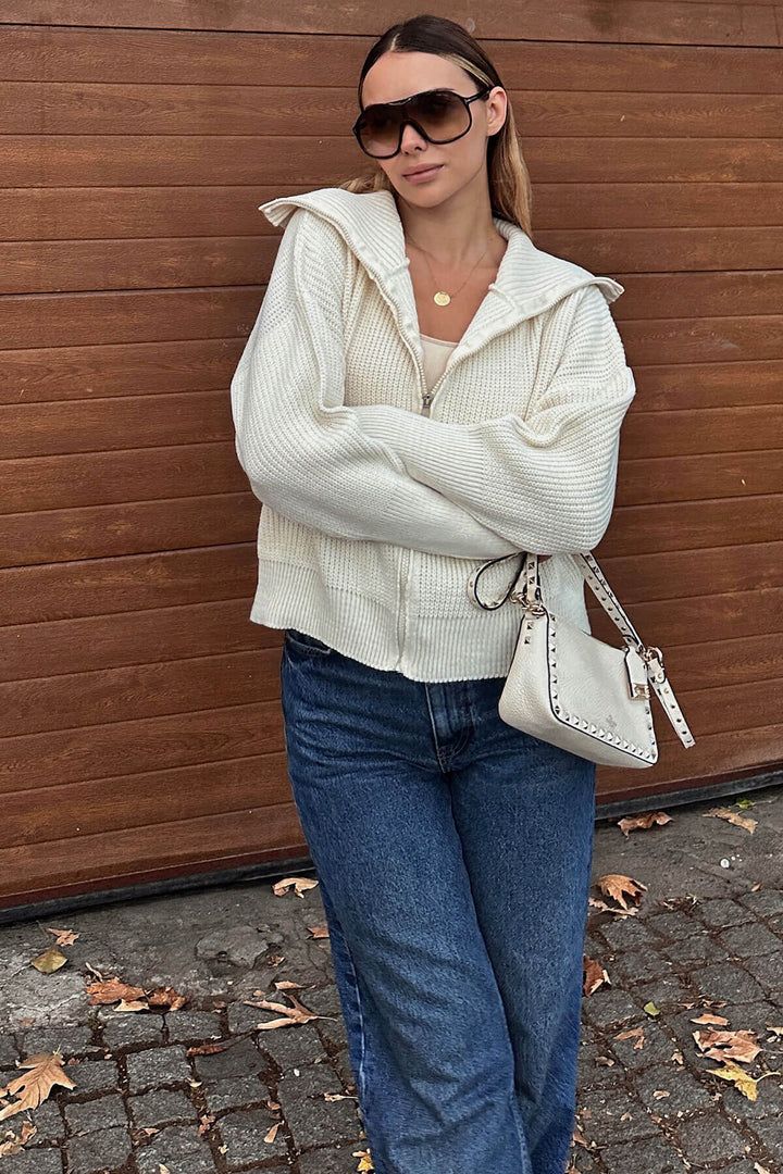 Damen kuschelige Strickjacke mit hohem Kragen und Reißverschluss Drune
