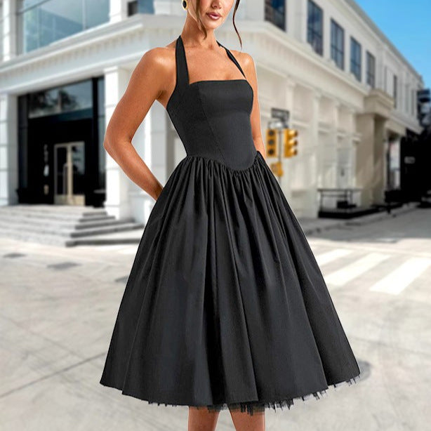 Damen Elegantes Halterneck-Kleid mit voluminösem Rock und eingearbeitetem Tüll Drune