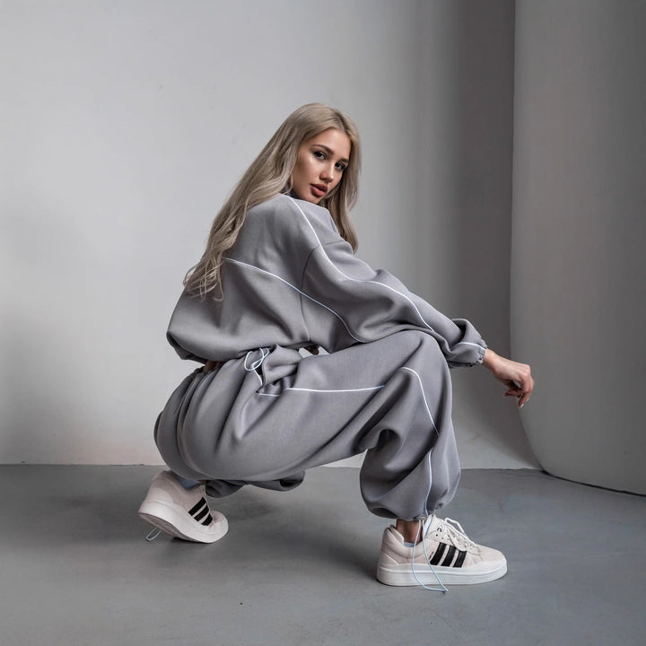 Damen sportlicher Kapuzenpullover mit hohem Kragen und weiten Ärmeln Drune
