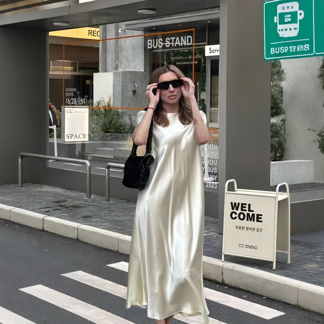 Damen Seidenkleid mit fließendem Schnitt Drune