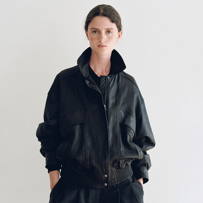 Damen modische lässige Lederjacke mit charakteristischen Taschen Drune