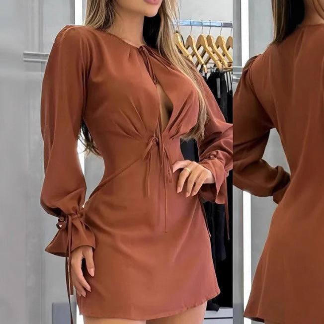 Damen Minikleid mit raffiniertem Kordelzug und eleganten Puffärmeln Drune