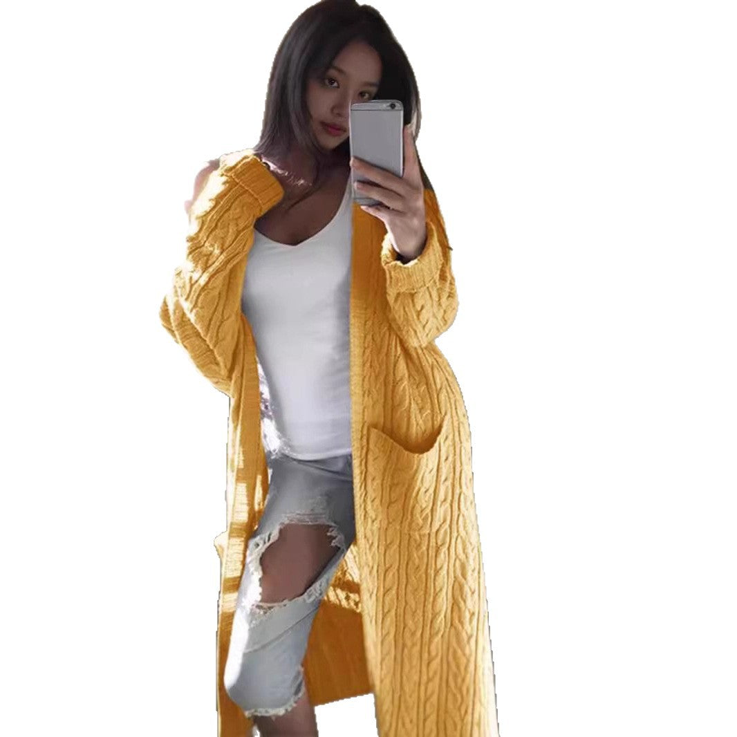 Damen Strickjacke mit Kabelmuster und Schulterdetails Drune