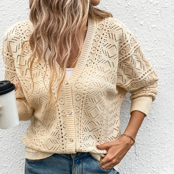 Damen Strickjacke mit romantischem Spitzenmuster Drune