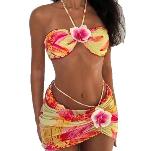 Damen Bandeau-Bikini mit verziertem Rock Drune
