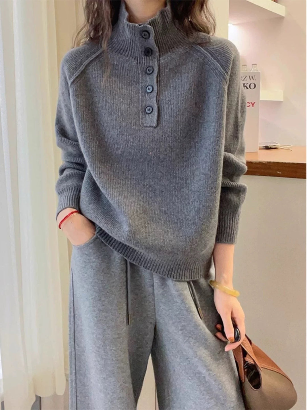 Damen Komfortabler Strickpullover mit Knopfleiste Drune