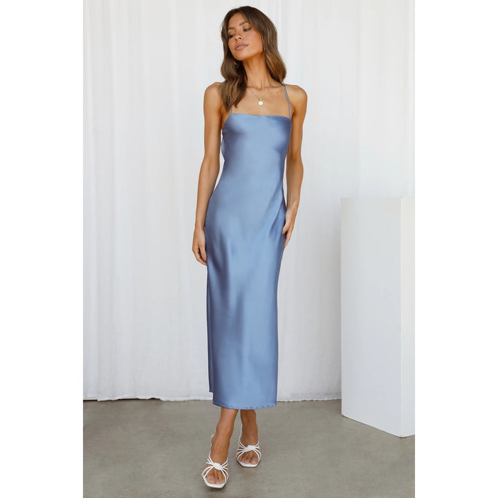 Damen Satin Maxikleid mit Spaghetti-Trägern und elegantem Schnitt Drune