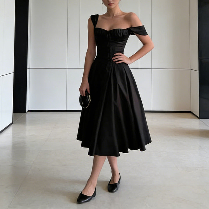 Damen Elegantes Ballkleid mit Raffungen und trägerlosem Oberteil Drune