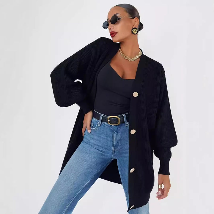 Damen Strickjacke mit oversized Schnitt und dekorativen Knöpfen Drune