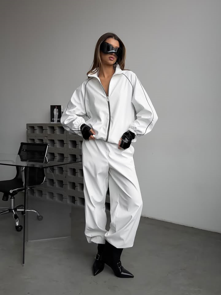 Damen Sportliches Set aus hochwertiger Jacke mit Reißverschluss und weiten Hose Drune
