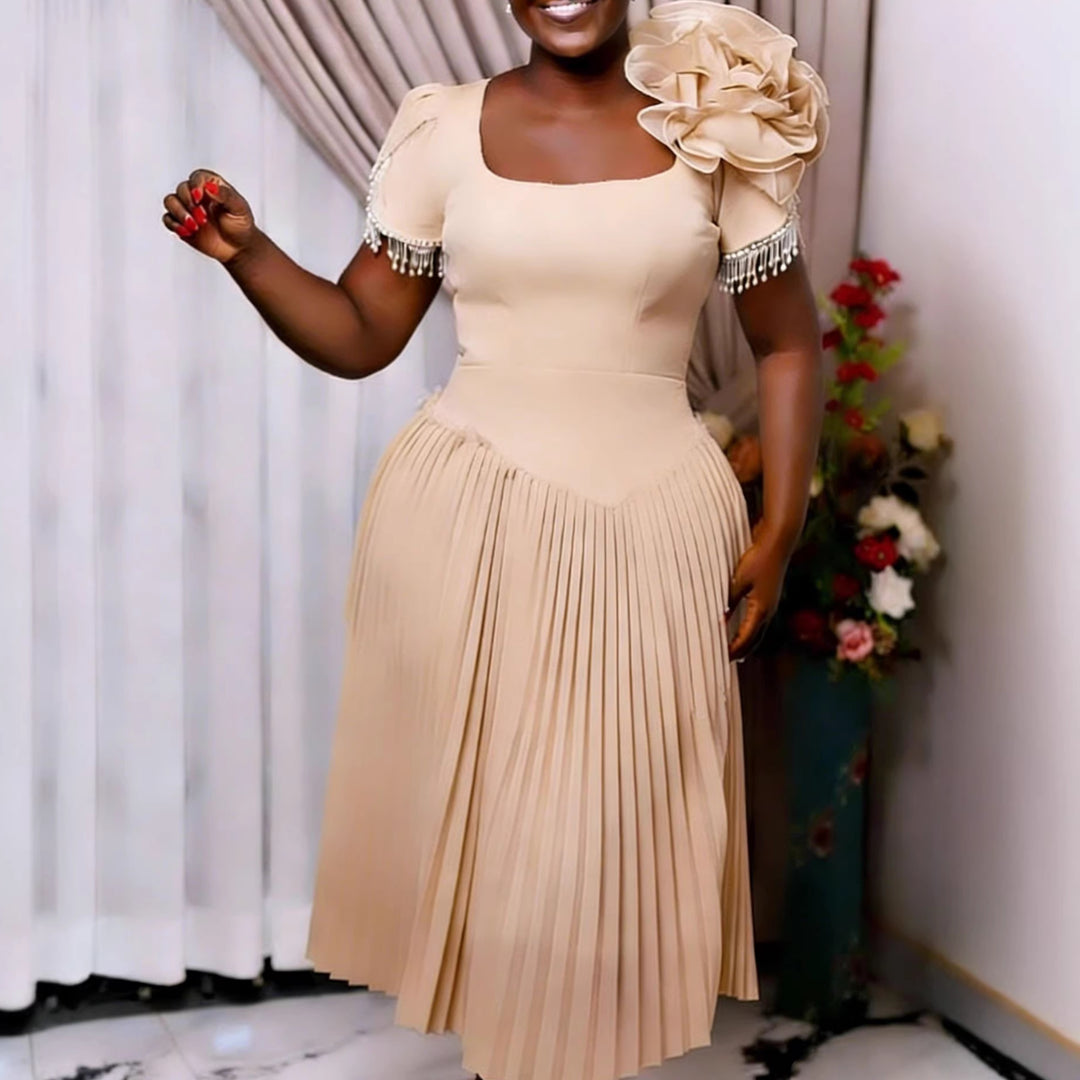 Damen Elegantes Plisseekleid mit voluminösen Rüschen Drune