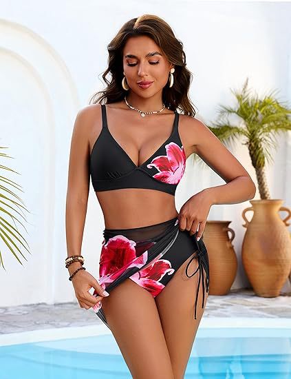 Damen Hochgeschnittener Bikini mit Wickelrock Drune