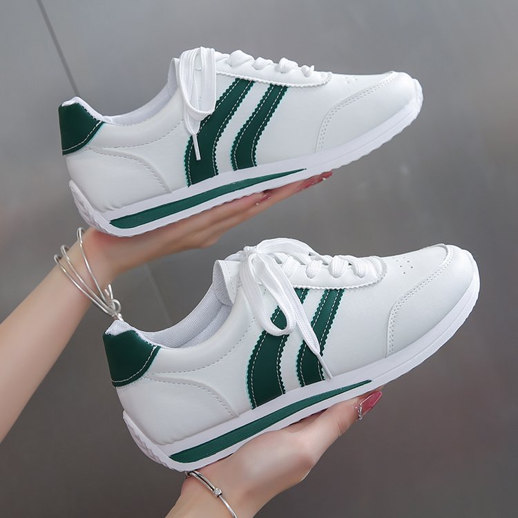 Damen Freizeitsneakers mit atmungsaktiven Einsätzen und rutschfester Sohle Drune