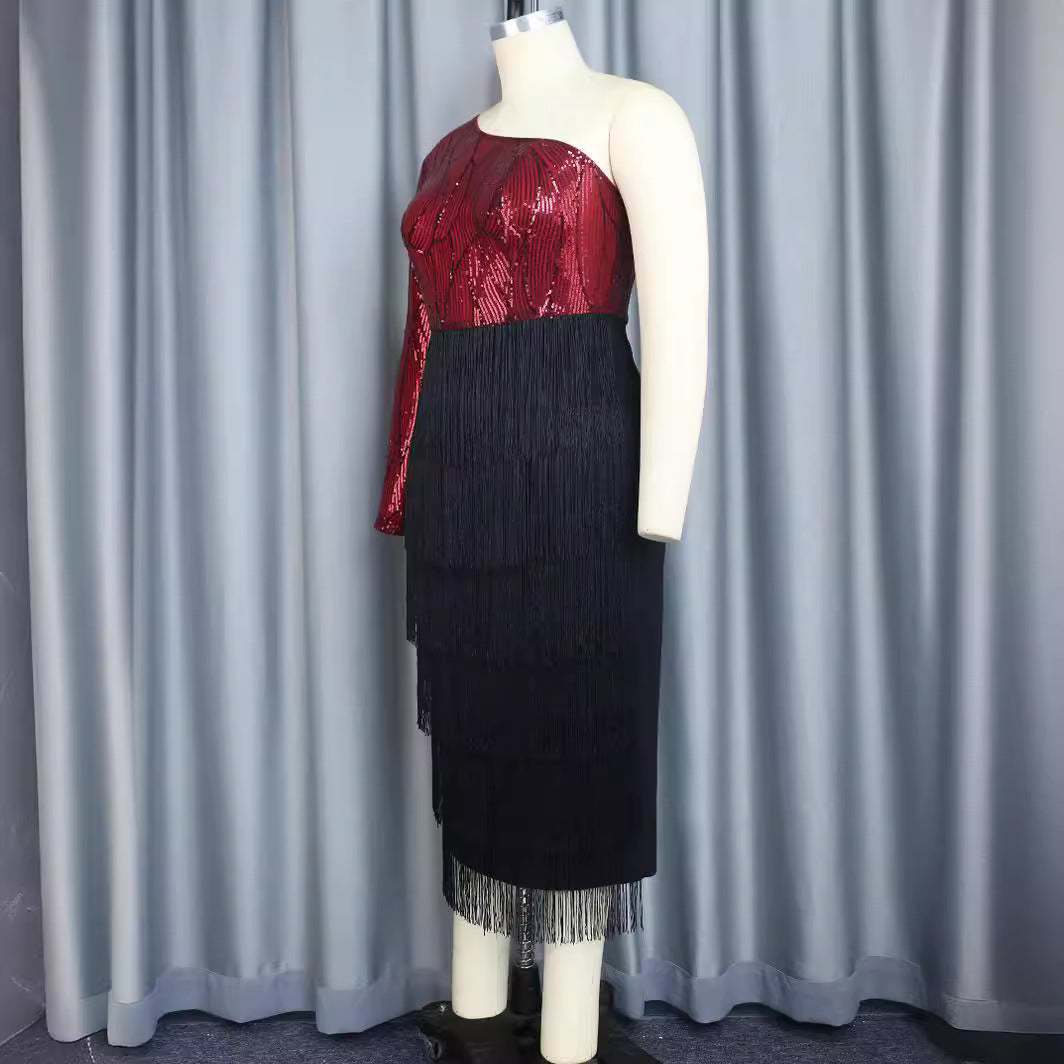 Damen glamouröses Fransenabendkleid mit aufwendigen Pailletten Drune