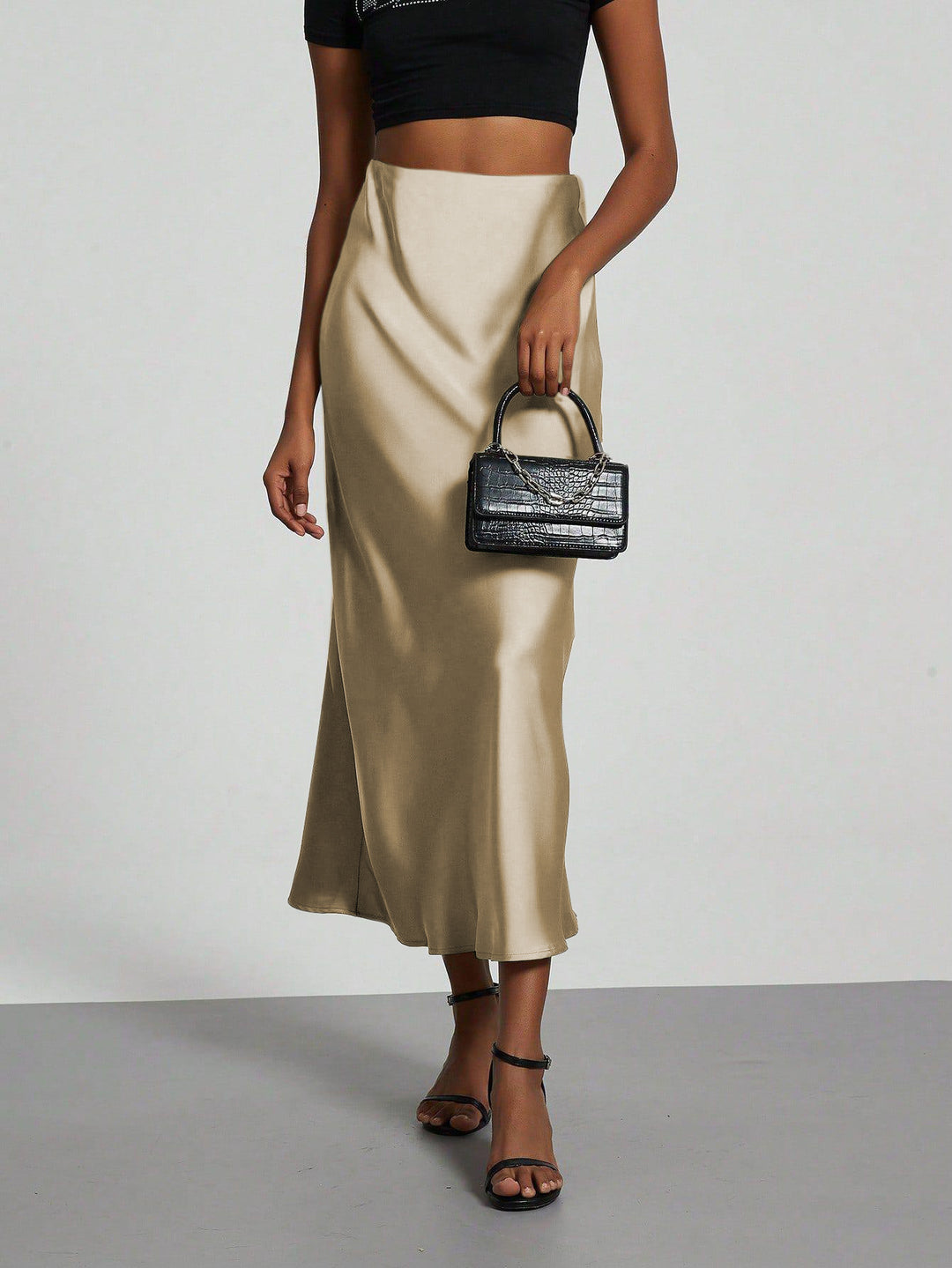 Damen Elegante und fließende Satin Maxiröcke Drune