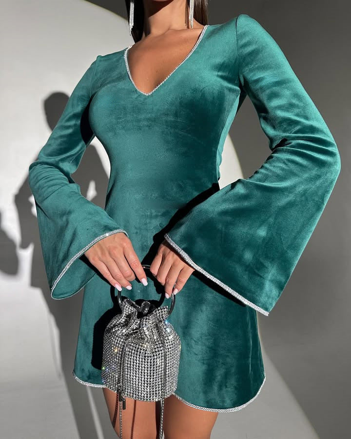 Damen Minikleid mit V-Ausschnitt und oversized Ärmeln Drune
