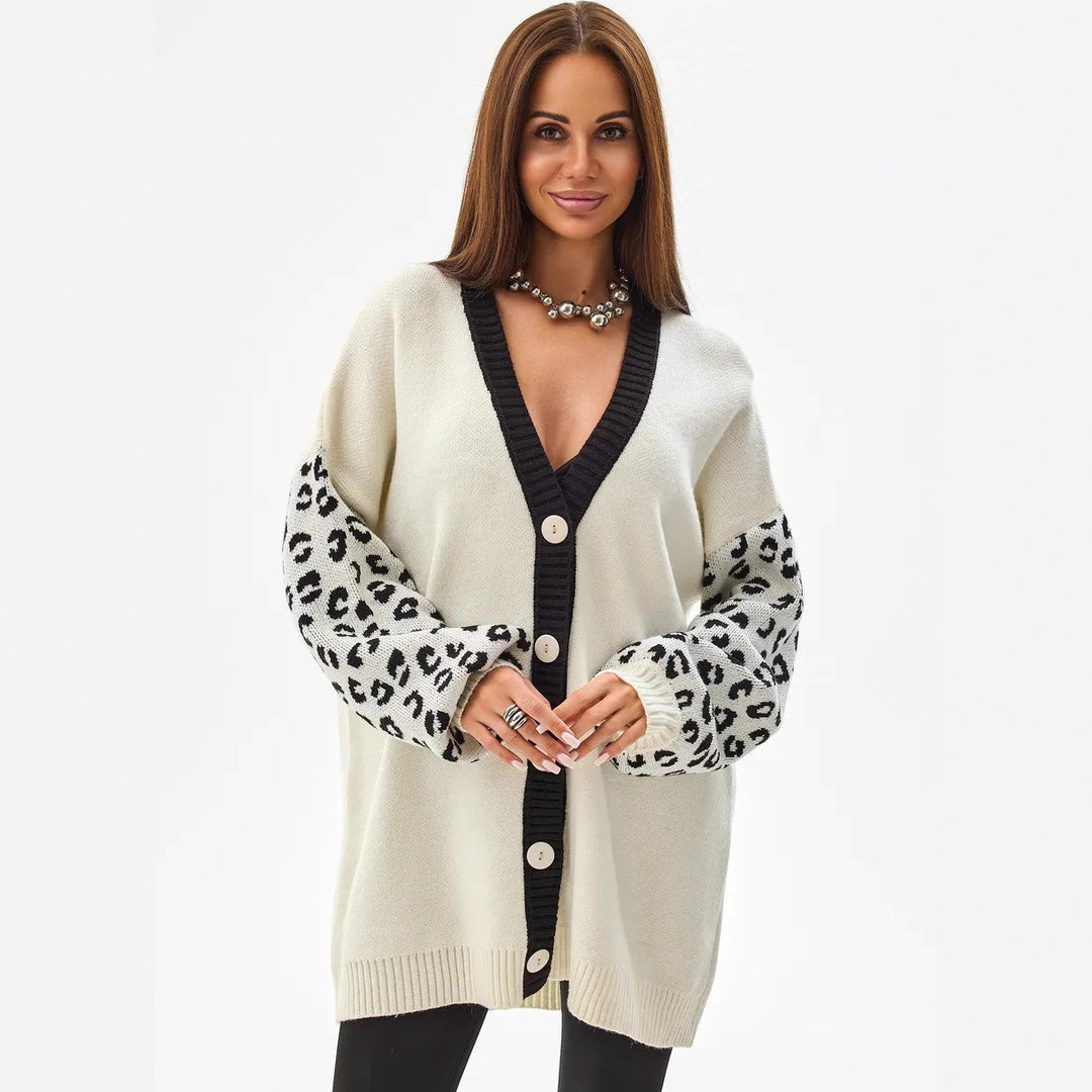 Damen Grobstrickjacke mit kontrastierendem Ärmeldesign und modernen Knopfdetails Drune