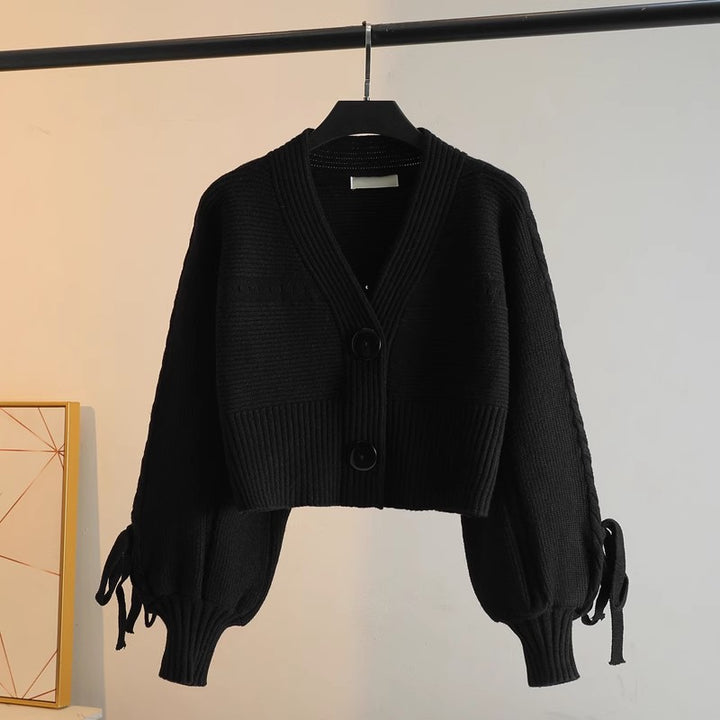 Damen modischer cropped Cardigan mit eleganten Knopfdetails und einzigartiger Rippstruktur Drune