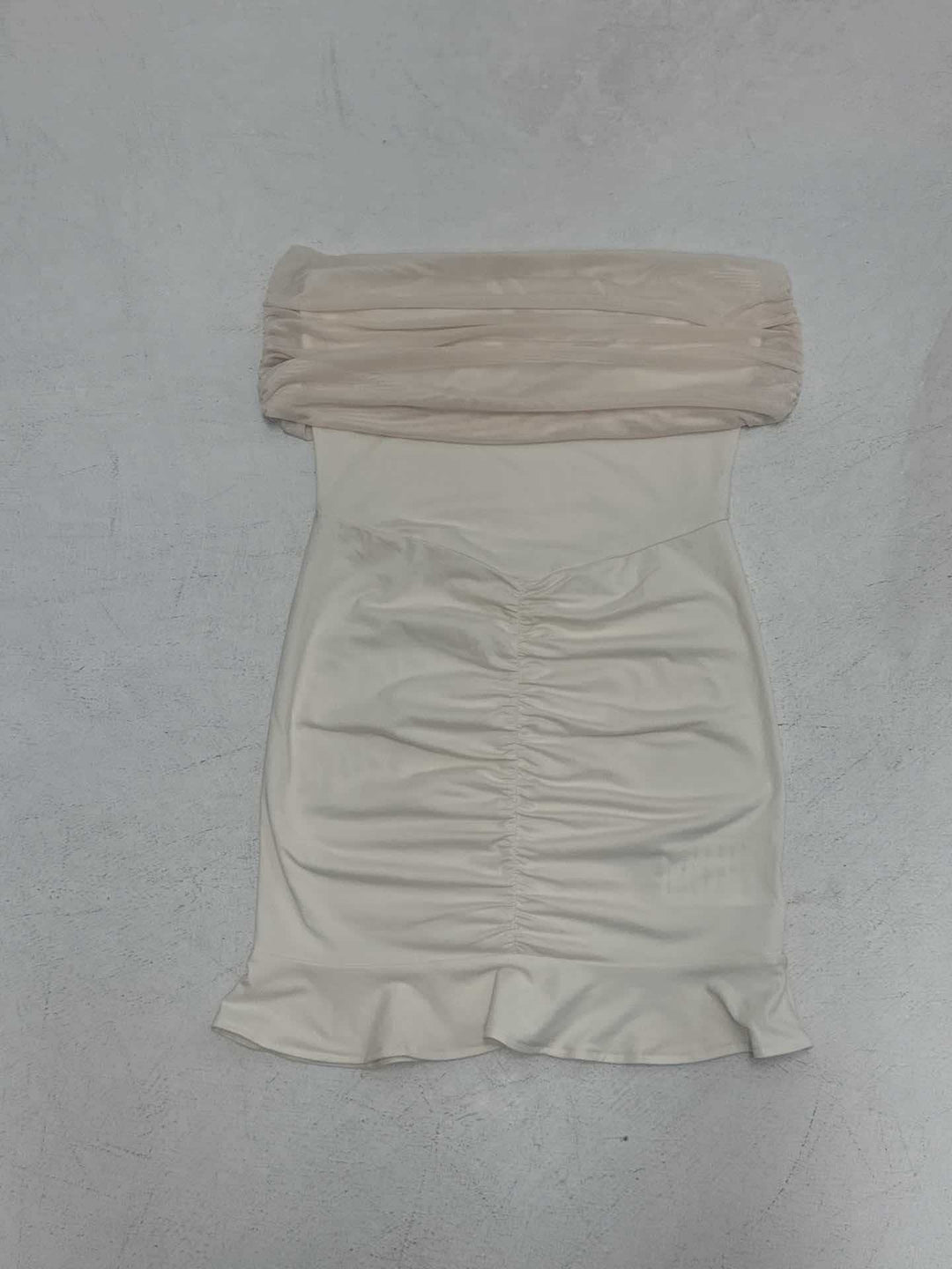 Damen verführerisches Bodycon-Kleid mit schulterfreiem Design und Raffungen Drune