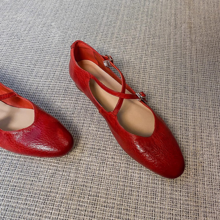 Damen Ballerinas mit kreuzförmigem Riemen und eleganter Spitze Drune