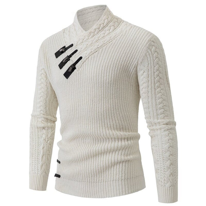 Herren nan Strickpullover mit Schalkragen, Zopfmuster und markanten Schnallenverschlüssen Drune