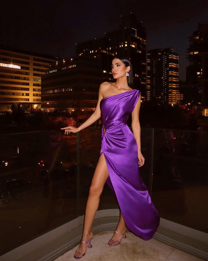 Damen glamouröses Abendkleid mit asymmetrischem Schnitt und schimmerndem Effekt Drune