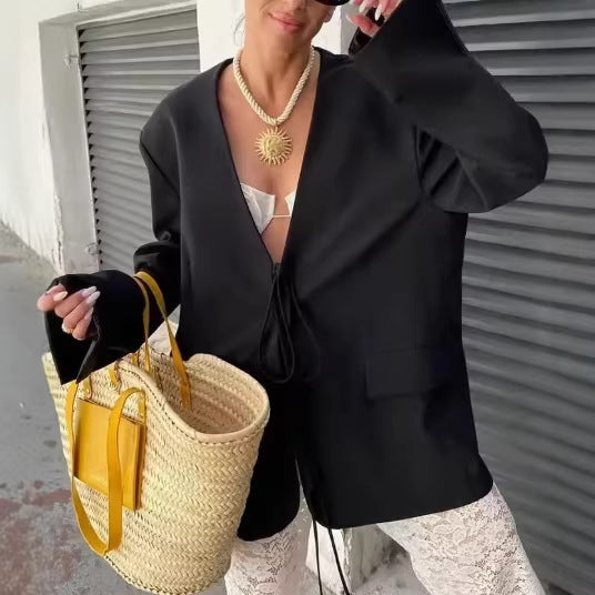 Damen nan kastenförmiger Blazer mit tiefem V-Ausschnitt, Bindebandverschluss und Pattentaschen Drune
