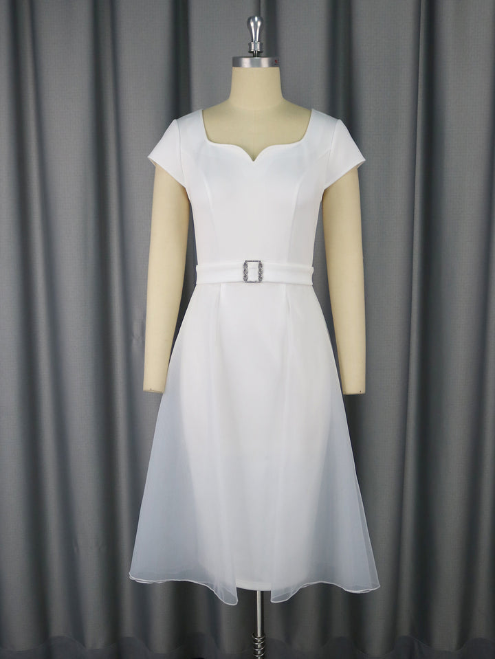 Damen A-Linien Kleid mit tailliertem Gürtel und elegantem Herzausschnitt Drune