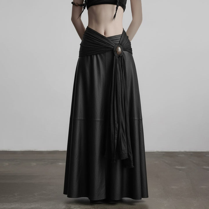 Damen eleganter Satin-Abendrock mit raffinierten Rüschen und Spitzenakzenten Drune