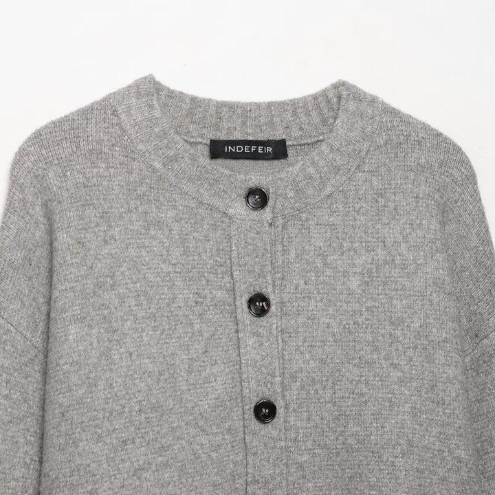 Damen Kurze Strickjacke mit durchgehender Knopfleiste und überschnittenen Schultern Drune